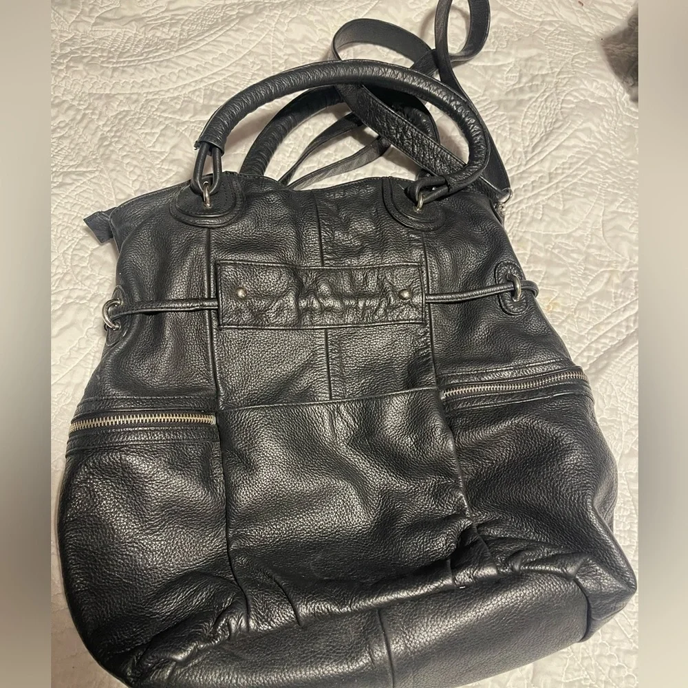Hype Black leather bucket purse